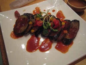 640px-Grilled_eggplant_appetizer